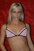 Fav pornstars ,Courtney simpson-Lieblingsstars - Courtney simpson s6vf09rvj6