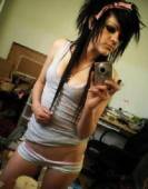 Emo Hotties u6v0hlogs5