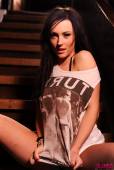 Lauren Wood Lauren Strips From Her T Shirt And Tight Denim Shorts h6vkffohxb