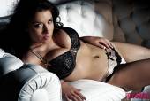 Kelly Andrews Kelly Shows Off Her Natural 30H Breasts x6vk4wnrxo