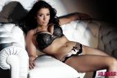 Kelly Andrews Kelly Shows Off Her Natural 30H Breasts 16vk4wsfd6
