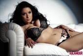 Kelly Andrews Kelly Shows Off Her Natural 30H Breasts-36vk4wkvvj.jpg