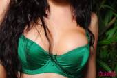 Charlene Nicholls Green Bikini 36vkk3g5pj