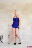 Lyla Ashby Stripping From Her Tight Blue Dress-l6vlknfliw.jpg