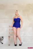 Lyla Ashby Stripping From Her Tight Blue Dress-l6vlkncdft.jpg