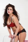 Emma Trott Red Bra And Black Panties l6vlnrfiw0