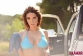 Emma Leigh Peels Off Her Denim Shirt With Little Shorts And Bikini t6vmdlbax7