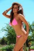 Chloe Saxon Strips From Her Pink Bikini-r6vmgr44me.jpg