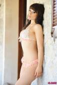 Charlotte Narni White And Peach Bra And Thong a6vnb90qdi