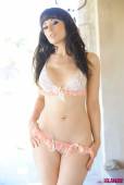 Charlotte Narni White And Peach Bra And Thong s6vnb9kttp