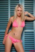 Charlotte-Markham-Pink-Bikini-x6vnbp2dlb.jpg