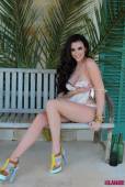 Harriet H Little White Lingerie With Thong n6vne1tynn