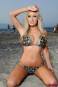 Rosy Obrien Topless On The Beach 16vn2f7bn7