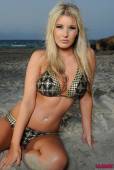 Rosy Obrien Topless On The Beach n6vn2foxg5
