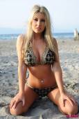 Rosy Obrien Topless On The Beach 36vn2fgx01