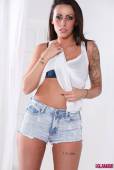 Lara-Sancto-Lara-Peels-Off-Her-Top-And-Denim-Shorts-To-Reveal-Her-Lingerie-u6vnrxfs1k.jpg