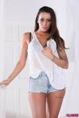 Lara Sancto Lara Peels Off Her Top And Denim Shorts To Reveal Her Lingerie k6vnrwoiyt