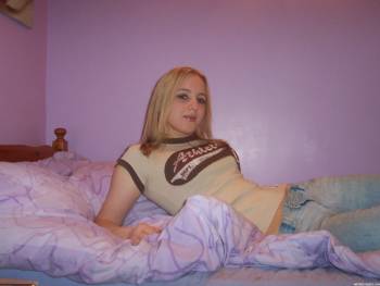My girlfriend Emily e6vohhwqrp