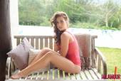 Geena Mullins Looks Hot In Her Pink Bra And Panties c6voga60hu