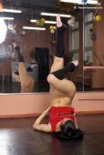 Young gymnast girl q6vpbdbuym