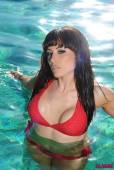 Charlotte Narni Red Bikini In The Pool t6vowv97l7