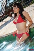 Charlotte Narni Red Bikini In The Pool l6vowwlsou