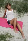 Honey - Wet on the Beach,small sisy )) x6vptssn7g