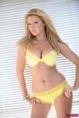 Holly H Yellow Bra And Thong d6vp99843g