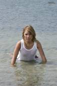 Honey - Wet on the Beach,small sisy ))-p6vpttf7fi.jpg