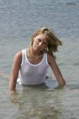 Honey - Wet on the Beach,small sisy )) b6vpttgo32