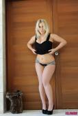 Lyla Ashby Little Tight Black Dress v6vpvhkego