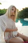 Charlotte Markham Gets Naked From Her Cotton Jumper And Pink Panties w6vq0kavpx