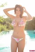 Emma Leigh Bikini Babe Getting Nude In The Pool h6vq6tgxd5