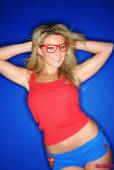 Holly H Cute Superwoman l6vq9rg6mo