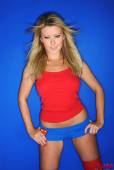 Holly H Cute Superwoman 46vq9rpm2n