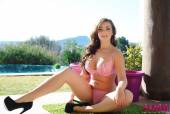 Letesha Collins Pink Bra And Thong e6vqqfb1mu