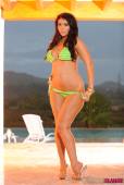 Kim Jones Green Bikini s6vraxcled