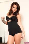 Robyn Hunt Sexy In Black c6vr0v6axf