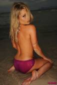Michelle-Cole-White-Top-With-Purple-Panties-On-The-Beach-d6vrtn1m6h.jpg