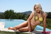 Brandy Brewer Yellow Bikini Poolside Strip x6vsc39blw