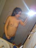 Aarne - teen selfpic - gallery - pics freegallery13 j6vwnvtlmf