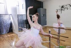 Athena Rayne Ballerina Boning (x141) 1080x1620-i76k0qrjfk.jpg