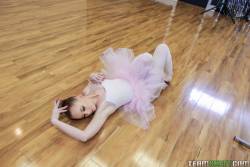 Athena Rayne Ballerina Boning (x141) 1080x1620-d6vx3hxpjl.jpg