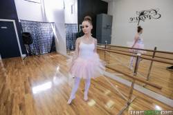 Athena Rayne Ballerina Boning (x141) 1080x1620-n76k0q1i0r.jpg