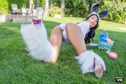 Gina Valentina Bailey Brooke Easter Bunnies - 228x-j6wa7l70ug.jpg