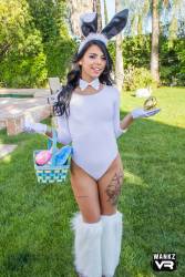 Gina-Valentina-Bailey-Brooke-Easter-Bunnies-228x-t6waq0wqkv.jpg