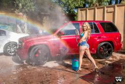 Gina Valentina Kali Roses Car Wash- 245x-46waq4mugt.jpg