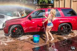 Gina Valentina Kali Roses Car Wash- 245x a6waq4j5jq