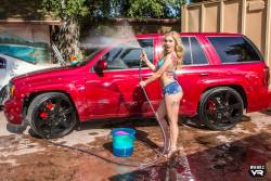 Gina Valentina Kali Roses Car Wash- 245x c6waq4k32y