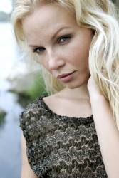 Gwyneth A Aleas l6wbqgshng